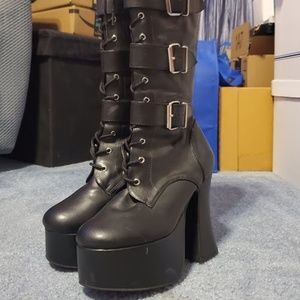 Demonia Slush 225 Goth Platform Boots